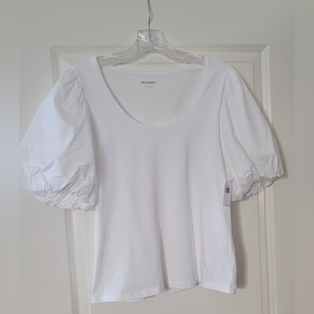 Old Navy Fitted Short Puff Sleeve Knit Tee Calla Lily White Size L New with Tags